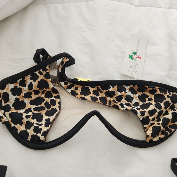 Two-piece bikini Size S - Picture 12 of 16